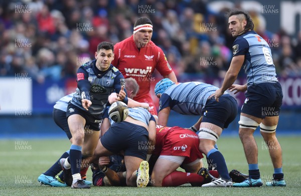 311217 - Cardiff Blues v Scarlets - Guinness PRO14 - Gareth Anscombe of Cardiff Blues gets the ball away