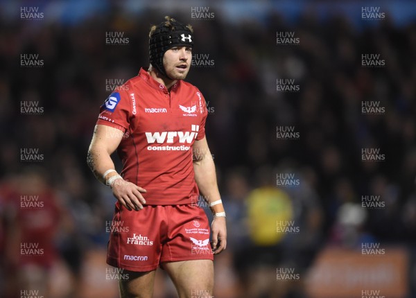 311217 - Cardiff Blues v Scarlets - Guinness PRO14 - Leigh Halfpenny of Scarlets