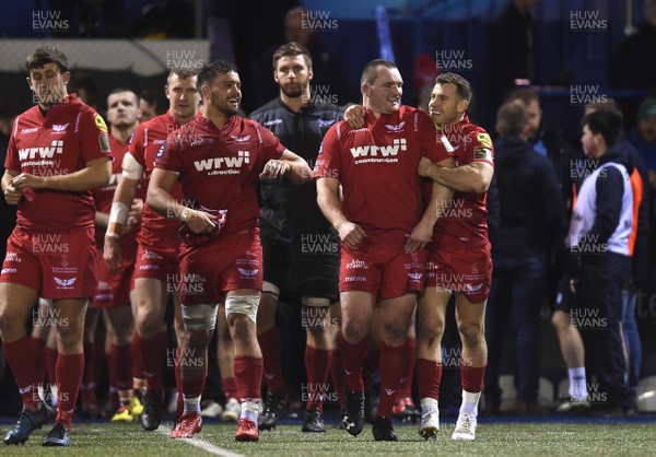 311217 - Cardiff Blues v Scarlets - Guinness PRO14 - Ken Owens and Gareth Davies of Scarlets at the end of the game