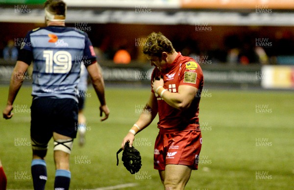 311217 - Cardiff Blues v Scarlets - Guinness PRO14 - Leigh Halfpenny of Scarlets at the end of the  game