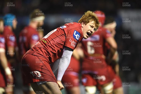 311217 - Cardiff Blues v Scarlets - Guinness PRO14 - Rhys Patchell of Scarlets