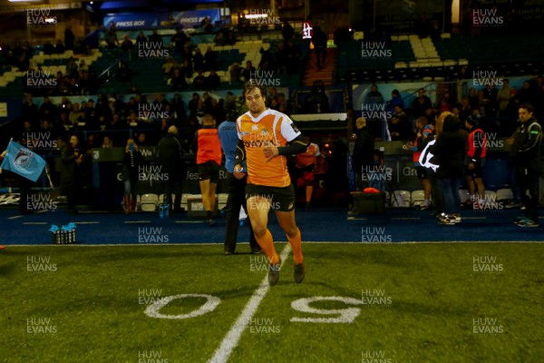 100218 - Cardiff Blues v Toyota Cheetahs - Guinness PRO14 - Francois Venter of Cheetahs leads his side onto the field