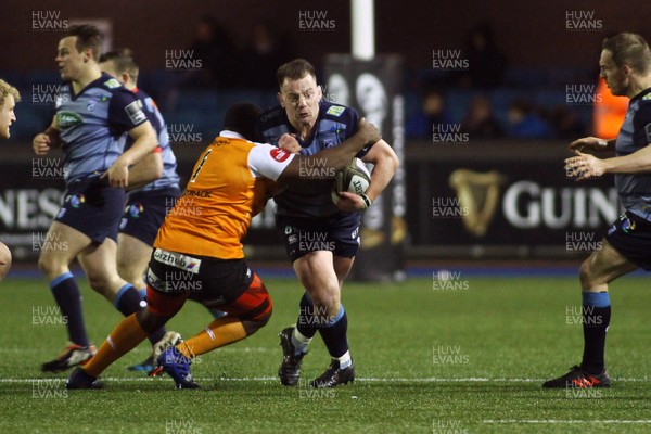 100218 - Cardiff Blues v Toyota Cheetahs - Guinness PRO14 - Matthew Rees of The Blues is tackled by Ox Nche of Cheetahs