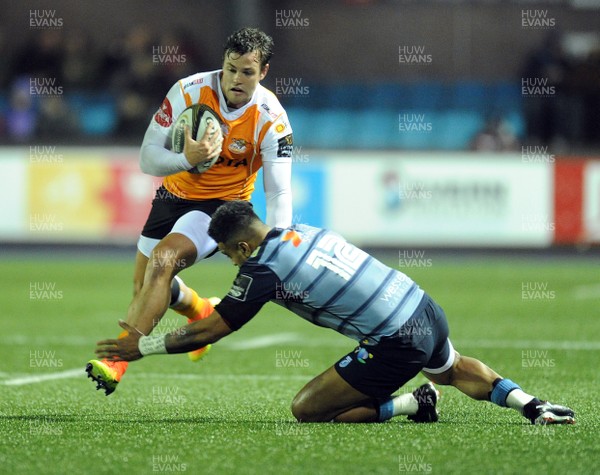 100218 - Cardiff Blues v Toyota Cheetahs - Guinness PRO14 - Nico Lee of Toyota Cheetahs is tackled by Rey Lee-Lo of Cardiff Blues