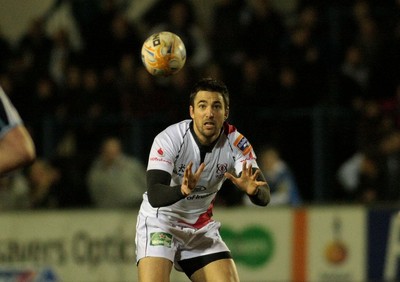 170212 Cardiff Blues v Ulster - RaboDirect PRO 12 -Ulster's Ian Humphreys prepares to take a pass