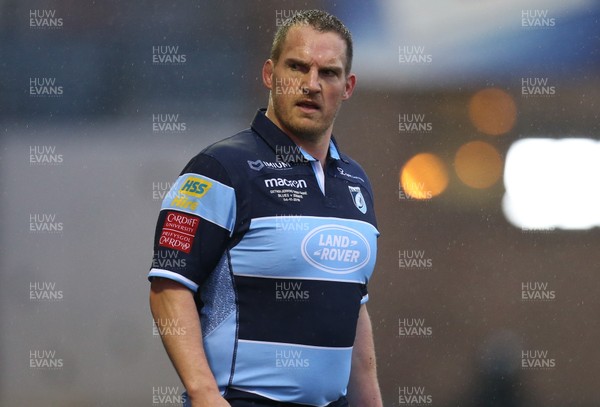 041118 - Cardiff Blues v Zebre, Guinness PRO14 - Gethin Jenkins of Cardiff Blues takes to the field for his final match before retiring