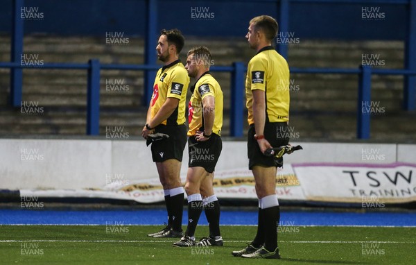 050621 - Cardiff Blues v Zebre, Guinness PRO14 Rainbow Cup - The match officials review the large screen footage before giving Cristian Stoian of Zebre a red card