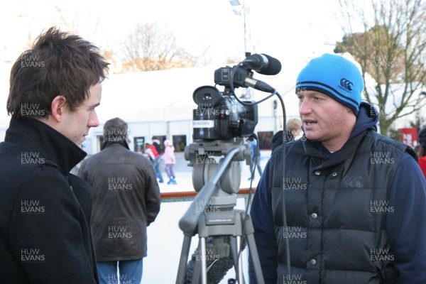 22.12.09 Cardiff Blues at The Winter Wonderland -  Martyn Williams gives an interview The Winter Wonderland. 