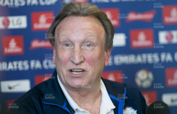 260118 - Cardiff City Press Conference and Training Session - Cardiff City manager Neil Warnock during press conference ahead of their FA Cup match against Manchester City on the 28th January