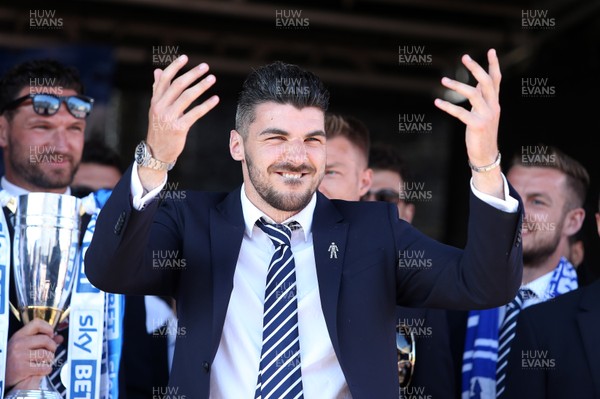 130518 - Cardiff City Open top bus tour to celebrate being promoted into the Premier League - Callum Paterson dances for the crowd