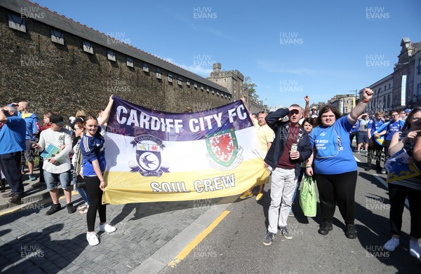 130518 - Cardiff City Open top bus tour to celebrate being promoted into the Premier League - Fans