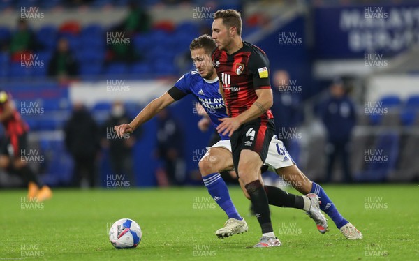 211020 - Cardiff City v AFC Bournemouth, Sky Bet Championship - Will Vaulks of Cardiff City and Dan Gosling of Bournemouth compete for the ball