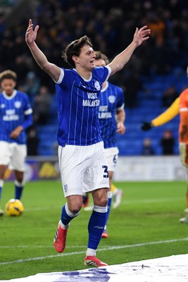 170226 - Cardiff City v AFC Wimbledon - Sky Bet League 1 - Perry NG of Cardiff City celebrates scoring a goal