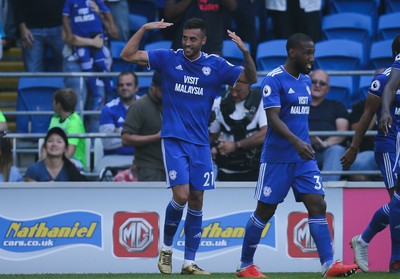 020918 - Cardiff City v Arsenal, Premier League - Victor Camarasa of Cardiff City celebrates after scoring goal