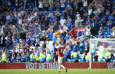 020918 - Cardiff City v Arsenal, Premier League - Aaron Ramsey of Arsenal applauds the Cardiff fans at the end of the match