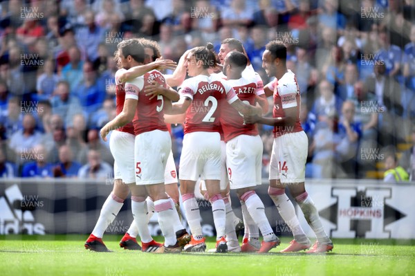 020918 - Cardiff City v Arsenal - Premier League - Arsenal players celebrate Shkodran Mustafi goal