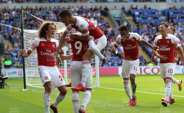 020918 - Cardiff City v Arsenal, Premier League - Arsenal players celebrate after scoring the second goal