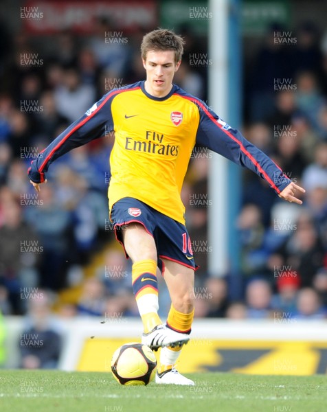 25.01.09 - Cardiff City v Arsenal - FA Cup - Arsenal's Aaron Ramsey in action. 