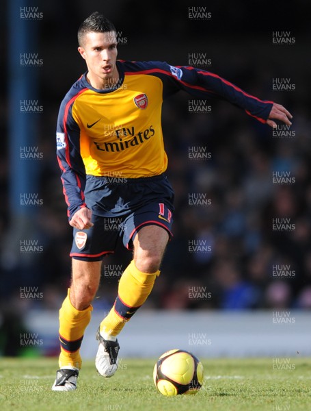 25.01.09 - Cardiff City v Arsenal - FA Cup - Arsenal's Robin Van Persie. 