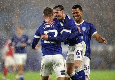 111125 - Cardiff City v Arsenal U21 - Vertu Trophy - Troy Perrett of Cardiff City celebrates scoring a goal with team mates