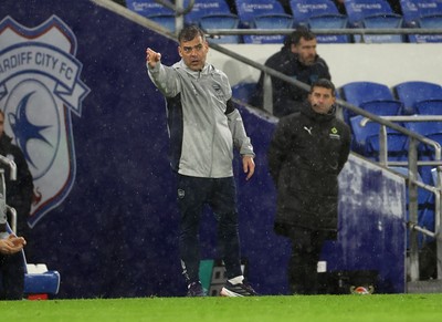 111125 - Cardiff City v Arsenal U21 - Vertu Trophy - Arsenal U21 Manager Max Porter 