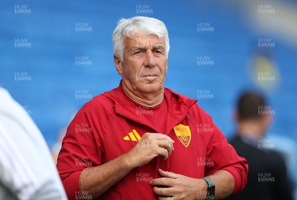 010826 - Cardiff City v AS Roma - Pre Season Friendly - Roma Manager Gian Piero Gasperini 