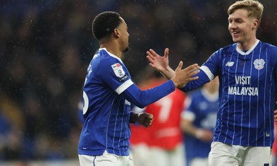 270126 - Cardiff City v Barnsley, EFL Sky Bet League 1 - Chris Willock of Cardiff City celebrates with Joel Bagan of Cardiff City after scoring goal
