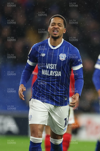 270126 - Cardiff City v Barnsley, EFL Sky Bet League 1 - Chris Willock of Cardiff City celebrates after scoring goal