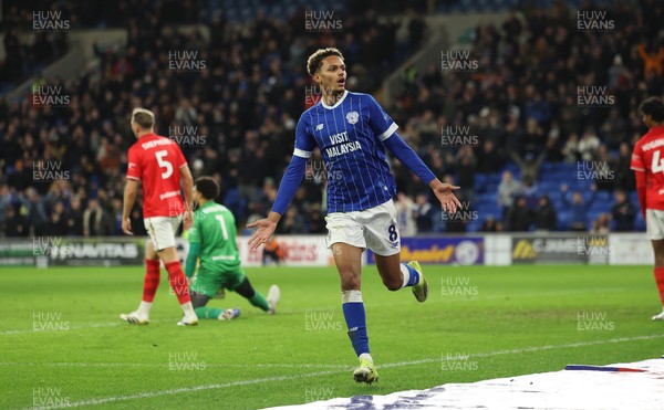 270126 - Cardiff City v Barnsley, EFL Sky Bet League 1 - Omari Kellyman of Cardiff City celebrates after scoring the third goal