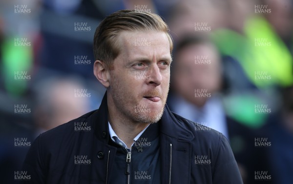 100318 - Cardiff City v Birmingham City, Sky Bet Championship - Birmingham City manager Garry Monk at the start of the match