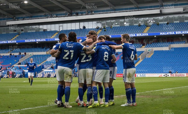 100421 Cardiff City v Blackburn Rovers, Sky Bet Championship - Cardiff City players celebrate with Joe Ralls of Cardiff City after he scores the second goal