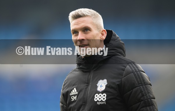 150122 Cardiff City v Blackburn Rovers, Sky Bet Championship - Cardiff City manager Steve Morison during warm up