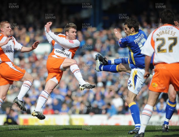 12.04.08 - Championship Football Cardiff City v Blackpool Blackpool's Stephen McPhee  tries to get a shot on target 