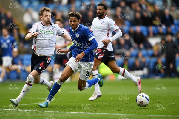110426 - Cardiff City v Bolton Wanderers - Sky Bet League 1 - Omari Kellyman of Cardiff City is challenged by George Johnston