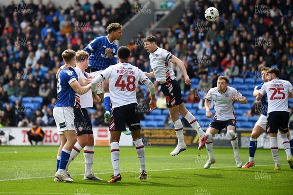 110426 - Cardiff City v Bolton Wanderers - Sky Bet League 1 - Omari Kellyman of Cardiff City scores a goal