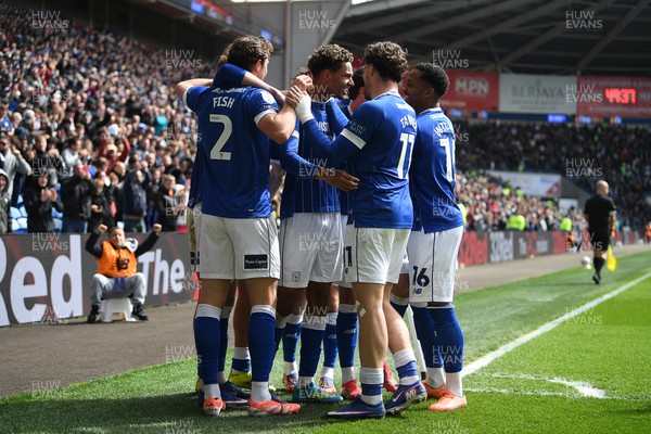 110426 - Cardiff City v Bolton Wanderers - Sky Bet League 1 - Omari Kellyman of Cardiff City celebrates scoring a goal with team mates