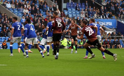 200925 - Cardiff City v Bradford City - SkyBet League One - Tommy Leigh of Bradford City scores a goal