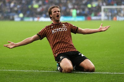 200925 - Cardiff City v Bradford City - SkyBet League One - Tommy Leigh of Bradford City celebrates scoring a goal