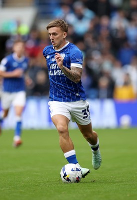 200925 - Cardiff City v Bradford City - SkyBet League One - Isaak Davies of Cardiff City 