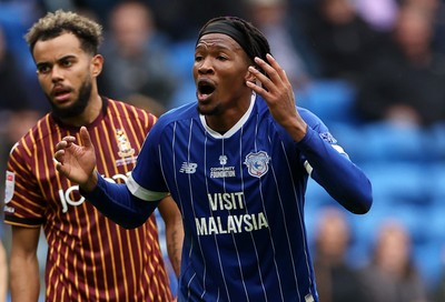 200925 - Cardiff City v Bradford City - SkyBet League One - A frustrated Gabriel Osho of Cardiff City 