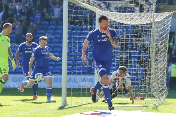 080417 - Cardiff City v Brentford, Sky Bet Championship - Sean Morrison of Cardiff City celebrates after scoring goal