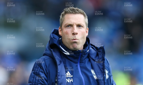 290220 - Cardiff City v Brentford, Sky Bet Championship - Cardiff City manager Neil Harris at the start of the match