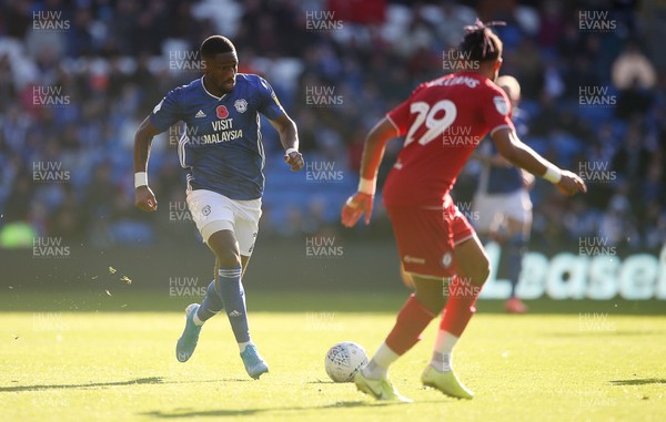 101119 - Cardiff City v Bristol City - SkyBet Championship - Omar Bogle of Cardiff City is tackled by Ashley Williams of Bristol City