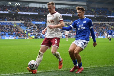 150225 - Cardiff City v Bristol City - Sky Bet Championship - Will Alves of Cardiff City is challenged by Ross McCrorie of Bristol City