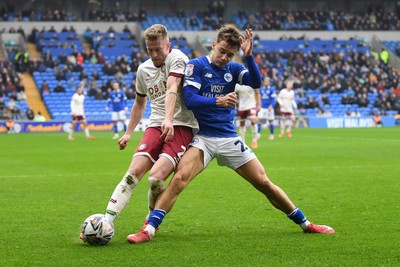 150225 - Cardiff City v Bristol City - Sky Bet Championship - Will Alves of Cardiff City is challenged by Ross McCrorie of Bristol City