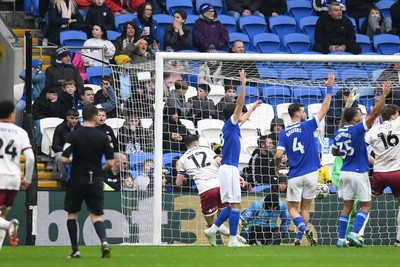 150225 - Cardiff City v Bristol City - Sky Bet Championship - Jason Knight of Bristol City scores the first goal of the game