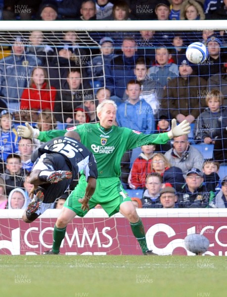 22.03.08 - Championship Football Cardiff City v Bristol City Bristol's Dele Adebola beats Cardiff 'keeper Peter Enkelman to score goal 