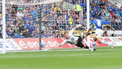 23.08.09 - Cardiff City v Bristol City, Coca Cola Championship -  Bristol's keeper Dean Gerken fails to keep the ball out of the net as Cardiff take the lead 1-0  