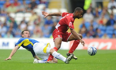 23.08.09 - Cardiff City v Bristol City - Coca-Cola Championship - Danny Hayes of Bristol City is challenged by Paul Quinn of Cardiff City. 