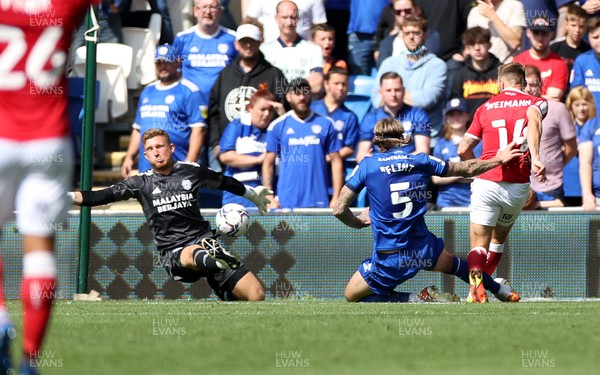 280821 - Cardiff City v Bristol City - SkyBet Championship - Andreas Weimann of Bristol City scores the first goal